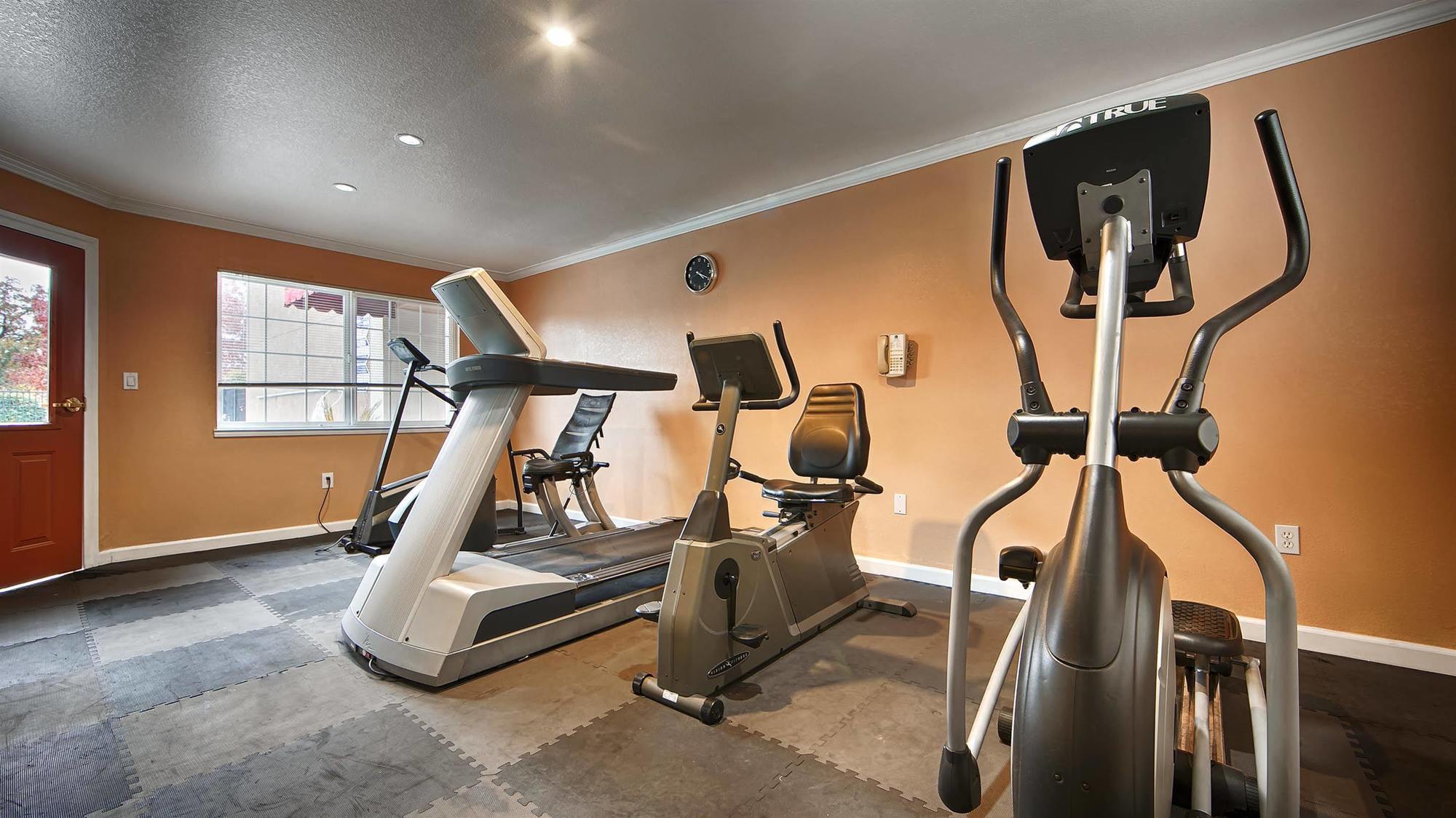 Best Western Orchard Inn Ukiah Bagian luar foto